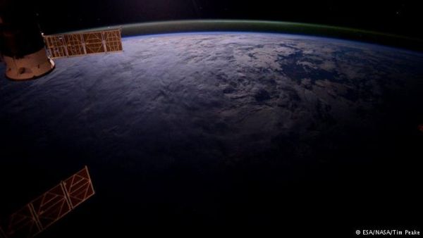 SOYUZ DOCKS WITH INTERNATIONAL SPACE STATION