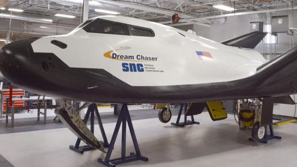NASA'S NEW SPACE PLANE IS GETTING READY TO TAKE FLIGHT 