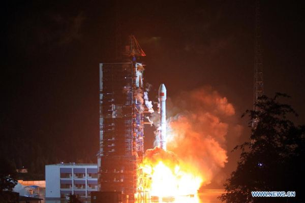 CHINA LAUNCHES FIRST MOBILE TELECOM SATELLITE