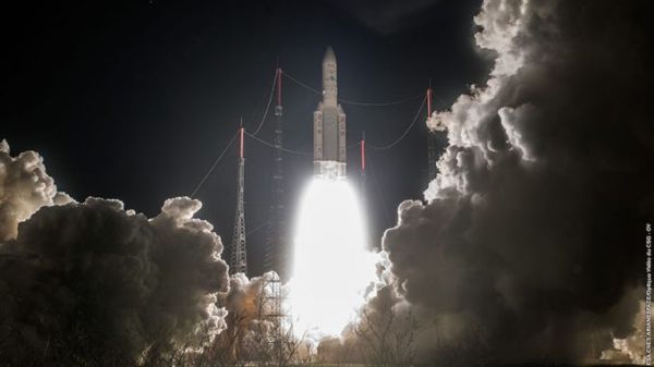 INTELSAT CELEBRATES DOUBLE SUCCESS WITH ARIANE 5 LAUNCH