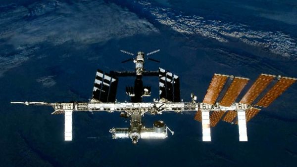 RUSSIA TO OPERATE INTERNATIONAL SPACE STATION UNTIL 2024