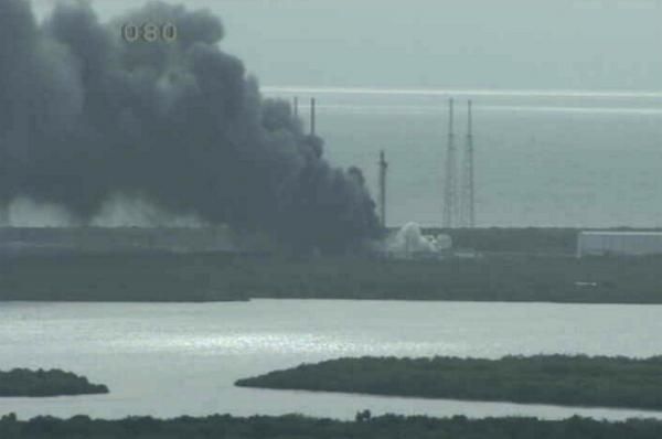 EXPLOSION THAT DESTROYED FALCON ROCKET, FACEBOOK SATELLITE POSSIBLY DUE TO GAS TANK BREACH