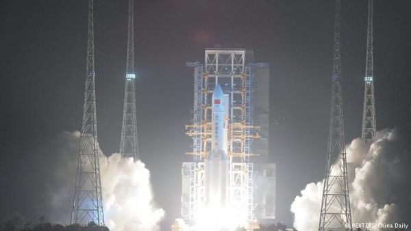 CHINA ROCKET LAUNCH BRINGS SPACE STATION PLANS CLOSER