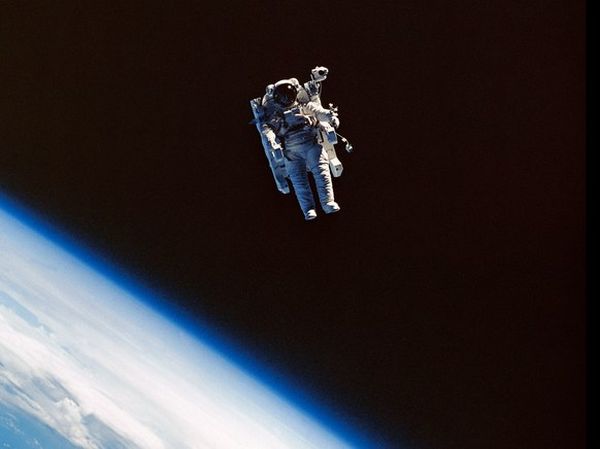 DEAR PRESIDENT TRUMP: HERE’S HOW TO MAKE SPACE GREAT AGAIN