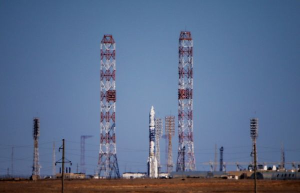 SOURCE SAYS LAUNCH OF PROTON ROCKET WITH US COMMUNICATION SATELLITE POSTPONED