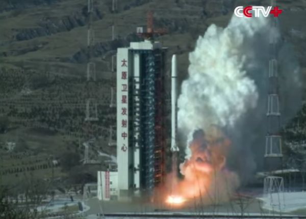CHINESE EARTH OBSERVATION SATELLITES LAUNCHED INTO LOWER-THAN-PLANNED ORBIT 