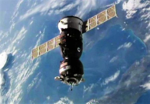 NASA LOOKS INTO BUYING MORE RUSSIAN SOYUZ TRIPS TO ORBIT … THROUGH BOEING