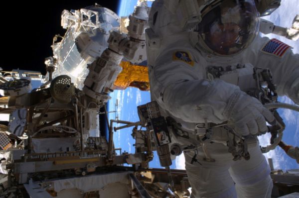 NASA DEBUNKS BOGUS TRUMP TWEET SENT FROM ‘ISS’