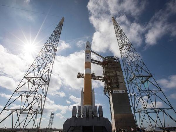 ENGINE ISSUE DELAYS DELTA IV ROCKET LAUNCH