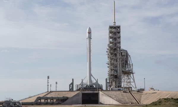 CAN SPACEX MAKE SATELLITE-BASED INTERNET A REALITY?