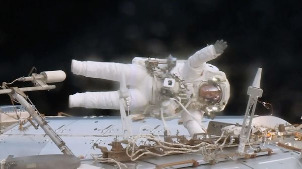 SHORT SPACEWALK COMPLETE AFTER SUCCESSFUL INSTALLATION WORK