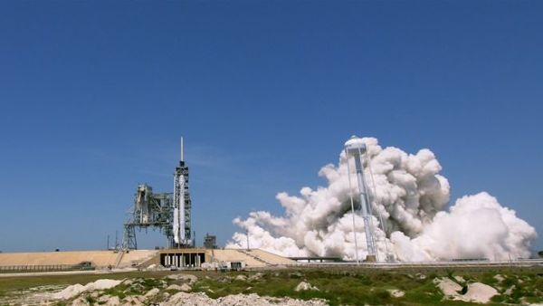 SPACEX TARGETS JUNE 1 LAUNCH OF SPACE STATION CARGO DELIVERY MISSION FOR NASA