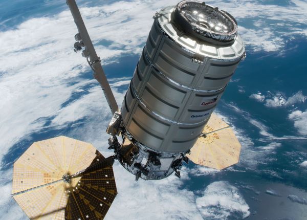 S.S. JOHN GLENN FREIGHTER DEPARTS SPACE STATION AFTER SUCCESSFUL CARGO DELIVERY