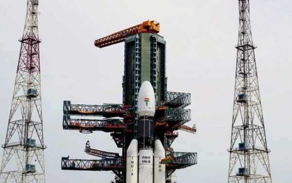 GSAT-19 LAUNCH: A COMMUNICATION SATELLITE, A MONSTER ROCKET AND A GAMECHANGING EXPERIMENT