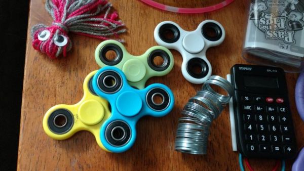 HOW LONG WOULD A FIDGET SPINNER SPIN IN SPACE?