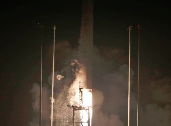 NASA SCRAPS ROCKET LAUNCH ON FATHER’S DAY