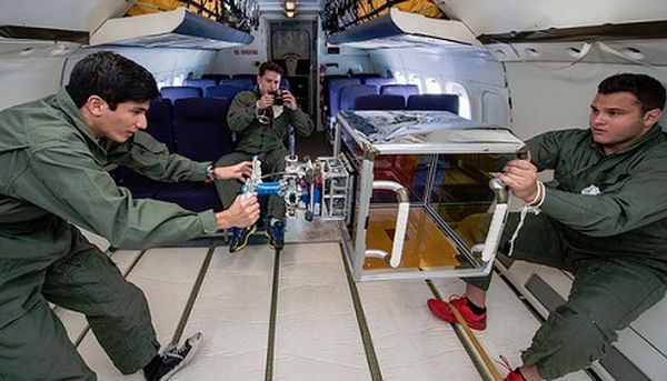 “GECKO GRIPPER” TECH TO CLEAN UP SPACE JUNK