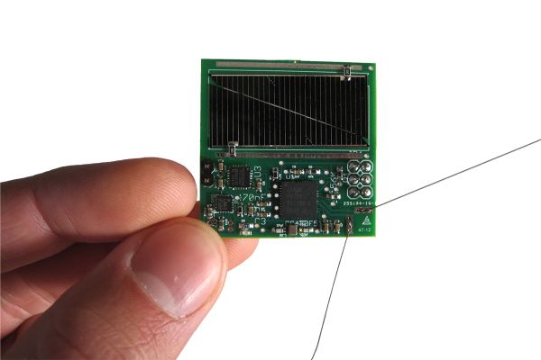 SMALLEST SATELLITE EVER PAVES WAY FOR PLANNED INTERSTELLAR FLEET