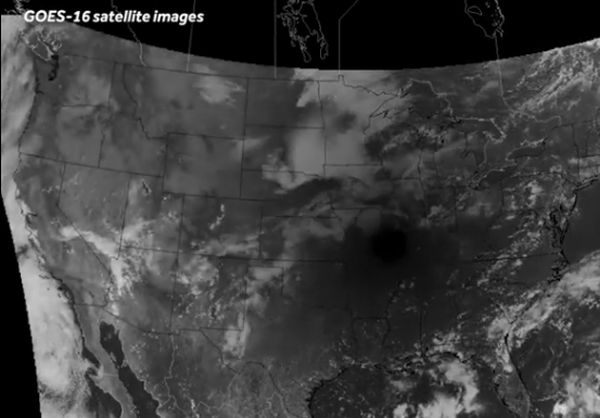 SATELLITE CAPTURES SHADOW OF ECLIPSE CROSSING THE U.S.