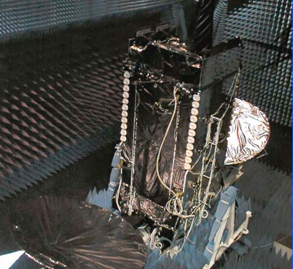 ERRANT ECHOSTAR-3 SATELLITE RETIRED INTO GRAVEYARD ORBIT