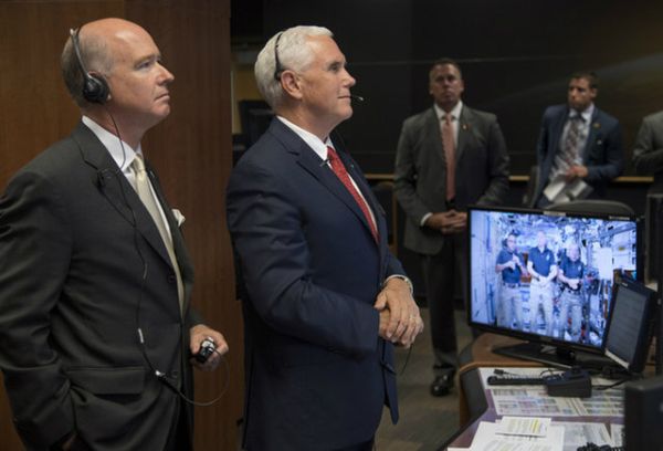 HELLO, UP THERE! VICE PRESIDENT PHONES SPACE STATION ASTRONAUTS