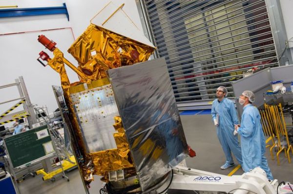 EUROPE PLANS SENTINEL SATELLITE EXPANSION