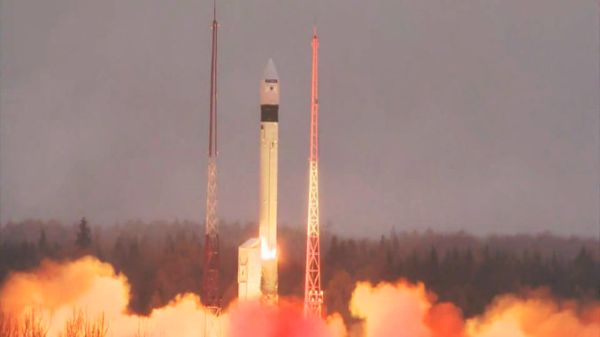 MODIFIED RUSSIAN MISSILE BOOSTS EUROPE’S NEWEST ENVIRONMENTAL SENTINEL TO SPACE 