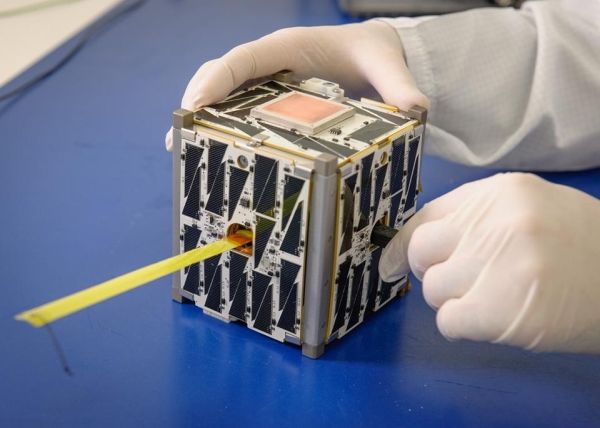 CAN TINY SATELLITES HELP THE COAST GUARD DO ITS JOB?