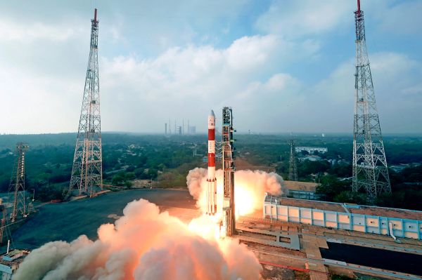 INDIAN ROCKET LAUNCHES 31 SATELLITES INTO ORBIT