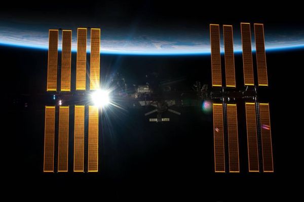 THE INTERNATIONAL SPACE STATION HAS BEEN ORBITING FOR 7,000 DAYS
