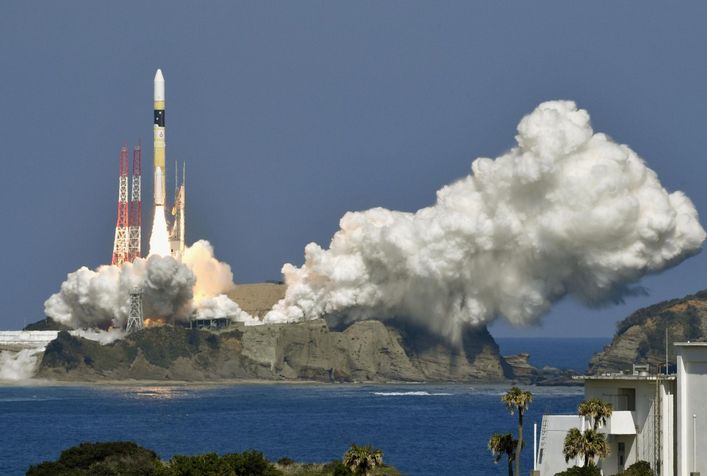 JAPAN LAUNCHES H-2A ROCKET CARRYING RECONNAISSANCE SATELLITE