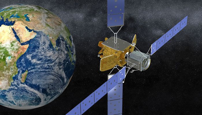 ON-ORBIT SERVICING OF AGING SATELLITES POSSIBLE BY END OF YEAR