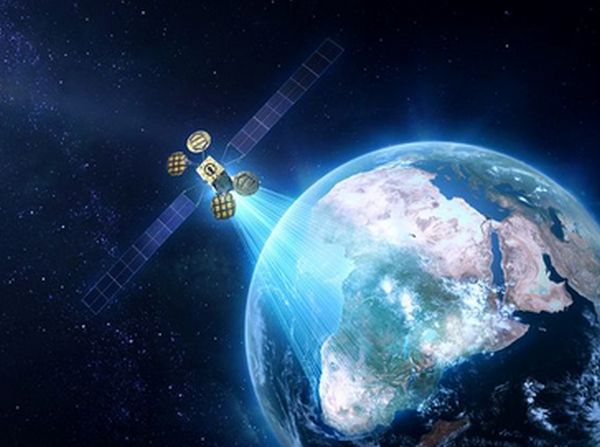 IS FACEBOOK SECRETLY BUILDING AN INTERNET SATELLITE? SIGNS POINT TO YES