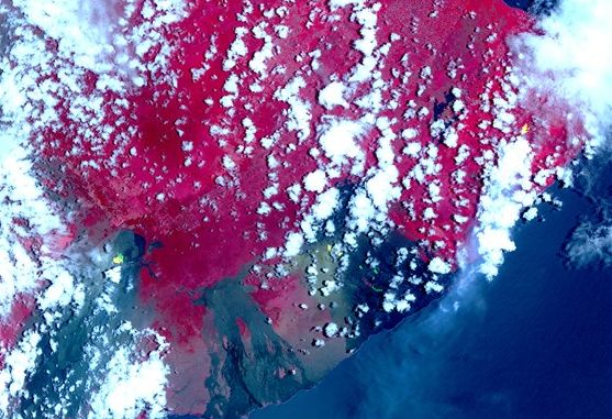 SATELLITE PHOTOS SHOW HAWAII VOLCANO LEAKING LAVA, TOXIC GAS