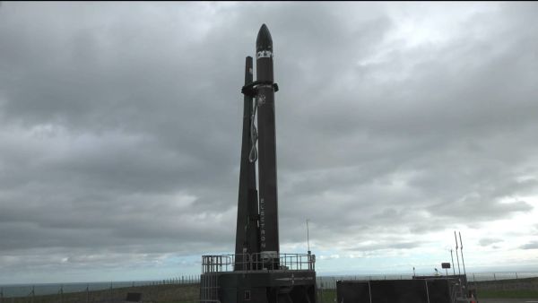 TECHNICAL GLITCH AGAIN DELAYS 1ST COMMERCIAL LAUNCH OF ROCKET LAB'S ELECTRON BOOSTER