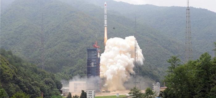 CHINA LAUNCHES TECHNOLOGY DEMONSTRATION SATELLITES ATOP LONG MARCH 2C – SPENT STAGE FALLS ON TOWN
