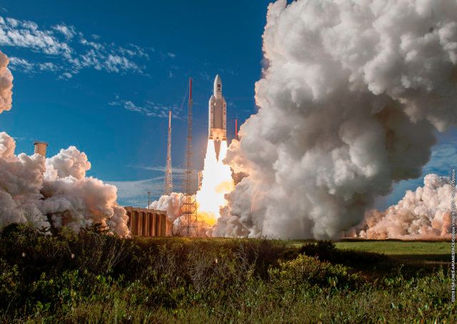 ARIANE 5 ROCKET LAUNCHES 4 NAVIGATION SATELLITES FOR EUROPE
