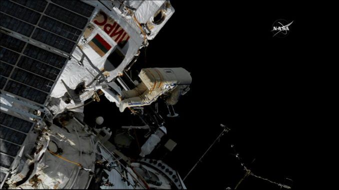 SPACEWALKERS TOSS NANOSATELLITES INTO ORBIT, HOOK UP BIRD MIGRATION MONITOR