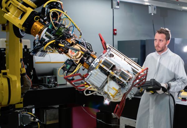 TACTICAL SAT HEADED FOR ORBIT, TESTING