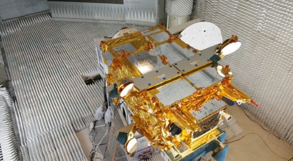 FRANCE TO ADD THIRD SYRACUSE 4 SATELLITE TO FUTURE MILSATCOM FLEET