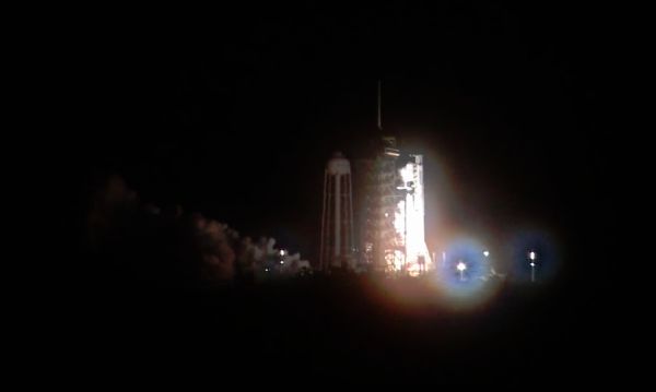SPACEX FIRES FALCON 9 BOOSTER ON PAD 39A, AIMS FOR COMSAT LAUNCH THURSDAY