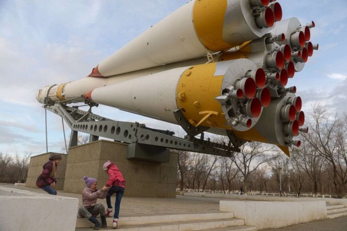 RUSSIA'S CRUMBLING BAIKONUR SPACEPORT IS EARTH'S ONLY LAUNCH PAD FOR MANNED FLIGHTS