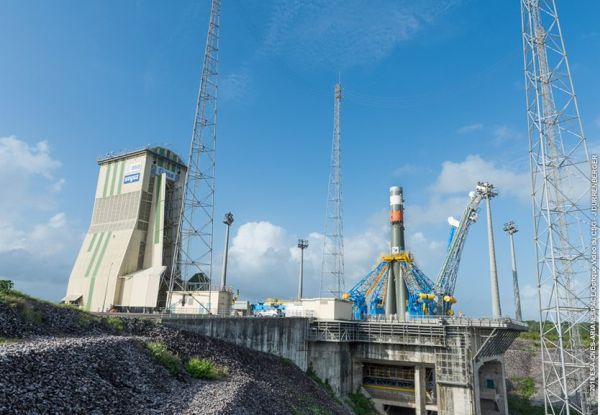 SOYUZ RAISED ON LAUNCH PAD IN FRENCH GUIANA FOR ARIANESPACE’S LAST FLIGHT OF 2018