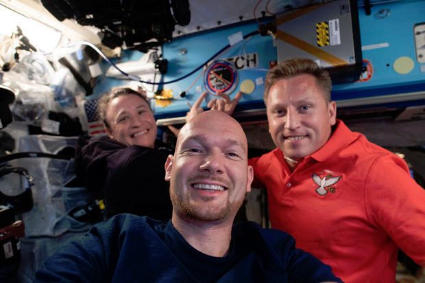 THREE SPACE STATION CREW MEMBERS CLOSE OUT 196-DAY MISSION