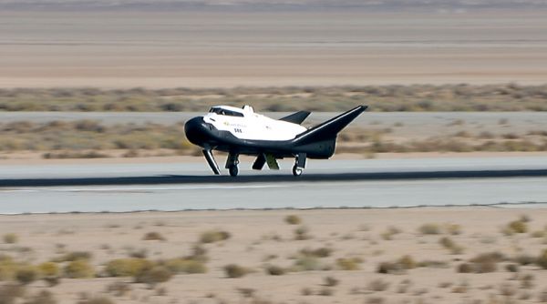 NASA APPROVES SPACE PLANE FOR FUTURE MISSIONS TO THE ISS