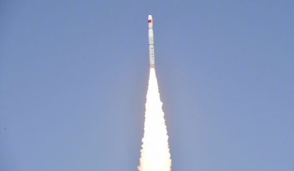 CHINESE LONG MARCH 11 LAUNCHES WITH THE FIRST HONGYUN SATELLITE