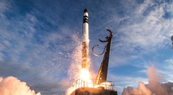 ROCKET LAB TO LAUNCH DARPA SATELLITE