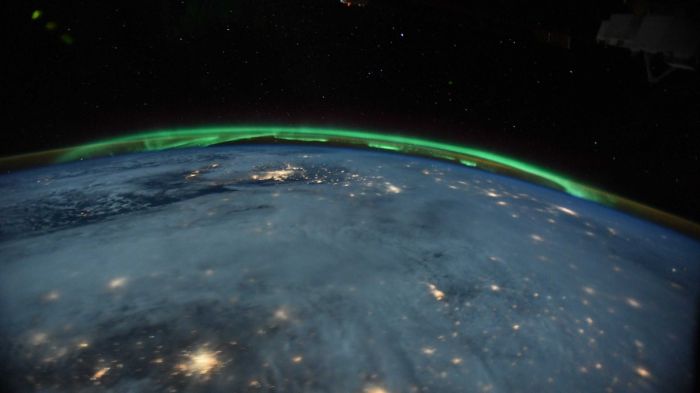 EARTH LOOKS SPECTACULAR FROM SPACE IN THIS BREATHTAKING COSMONAUT VIDEO