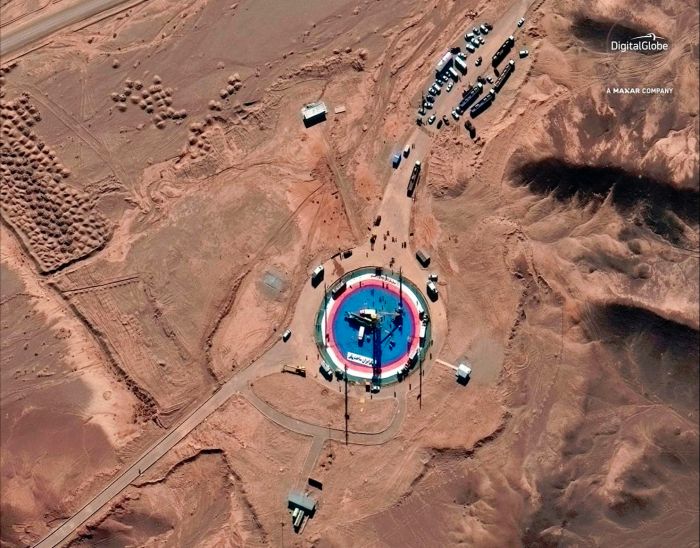 IMAGES SUGGEST IRAN LAUNCHED SATELLITE DESPITE US CRITICISM