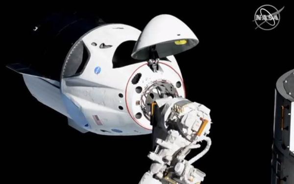 AFTER A SUCCESSFUL TEST FLIGHT TO THE ISS, SPACEX LOOKS AHEAD TO LAUNCHING ASTRONAUTS
